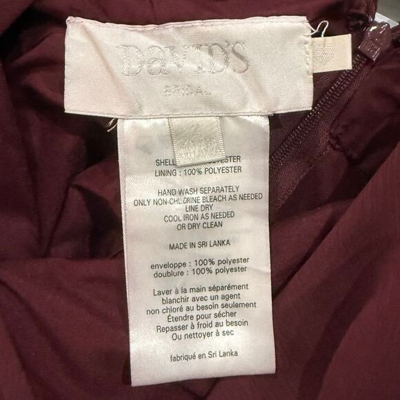 David's Bridal‎ Women's Burgundy Chiffon Gown Off Shoulder Formal Dress Size 2 - Picture 3 of 3